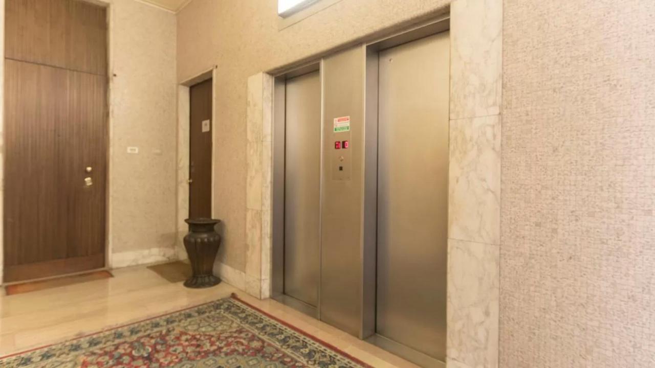 ミラノItalianway - Galleria Unioneアパートメント エクステリア 写真